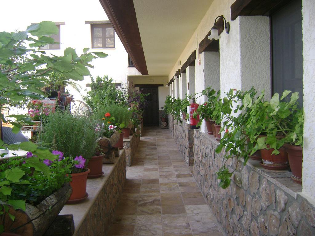 Apartamentos Rurales La Muralla II Canete  Exterior photo