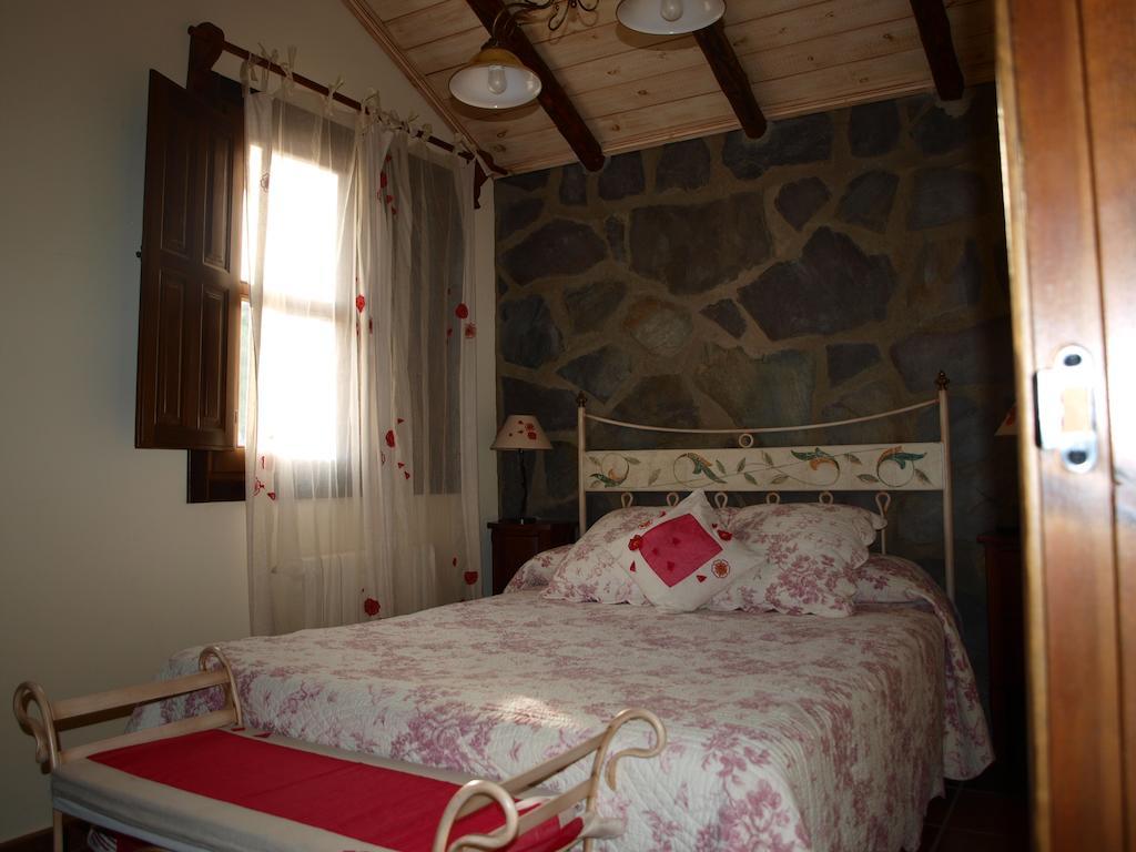 Apartamentos Rurales La Muralla II Canete  Room photo